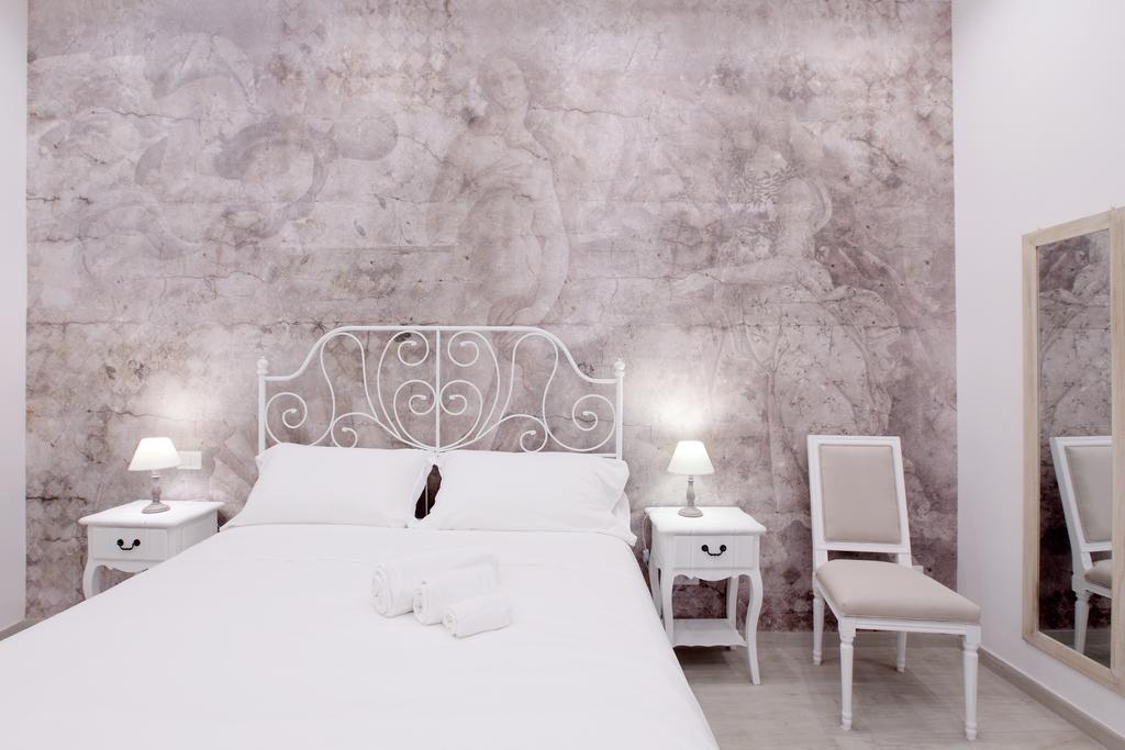 Suite Maggiore Rome Room photo